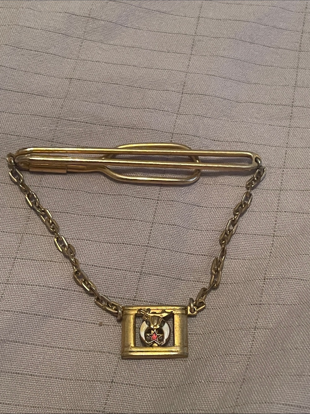 SWANK Gold-Tone Tie Clip with Chain and Red-Enamel Crest